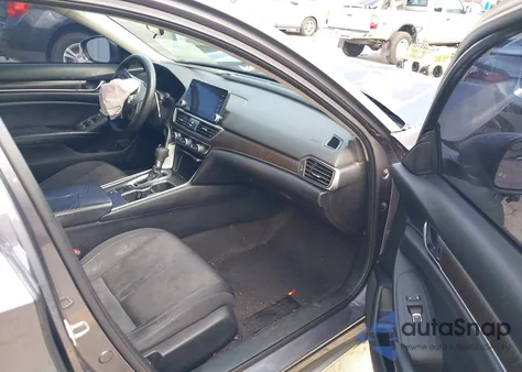 2018 Honda Accord Ex z USA, uszkodzony, nr VIN 1HGCV1F40JA053972